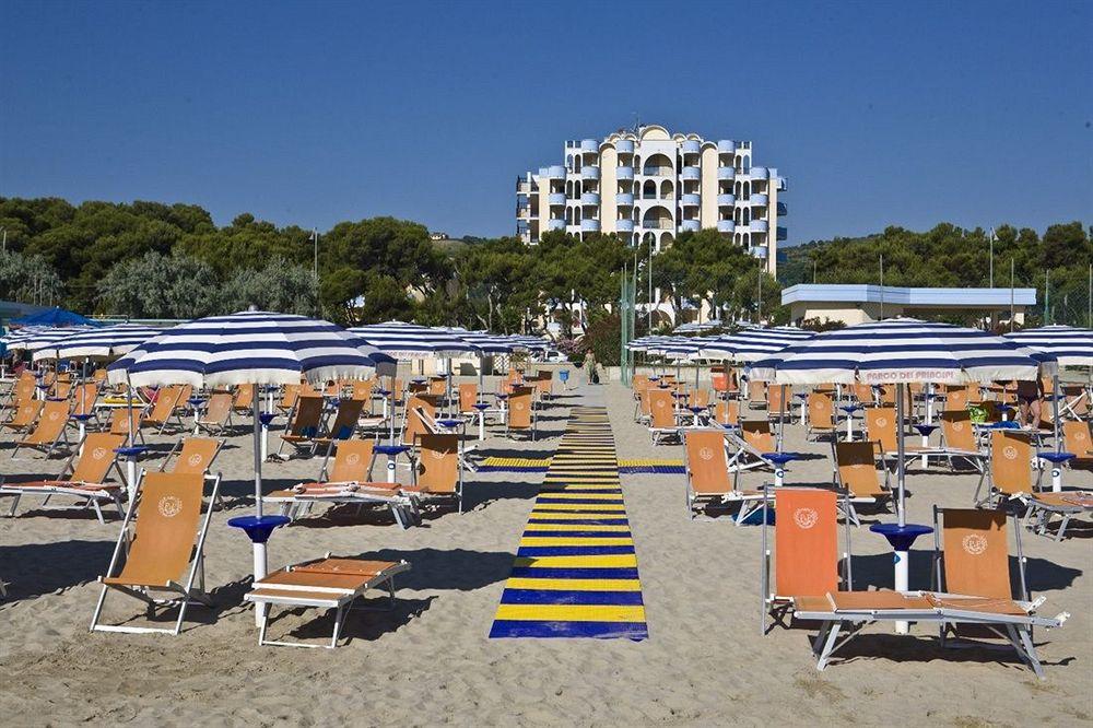 Hotel Parco Dei Principi Giulianova Esterno foto